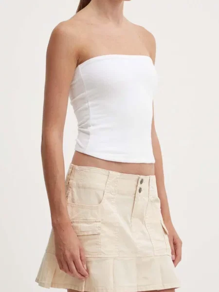 Пола Hollister Co. къса със стандартна кройка бежово