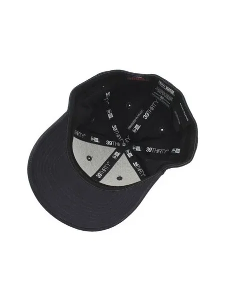 Șapcă New Era negru