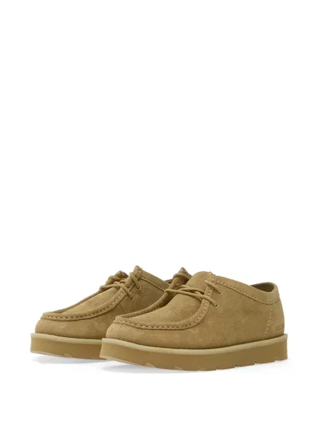 Botine Clarks Originals din piele de căprioară
