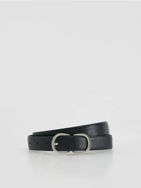 Reserved з декоративною пряжкою чорний