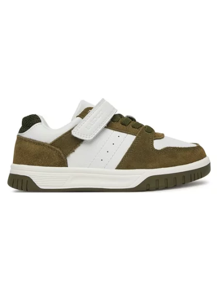 Sneakersy