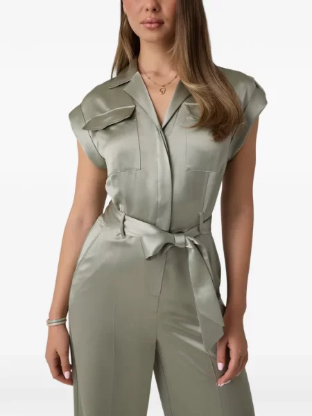 Cu centură salopetă Guess din satin verde