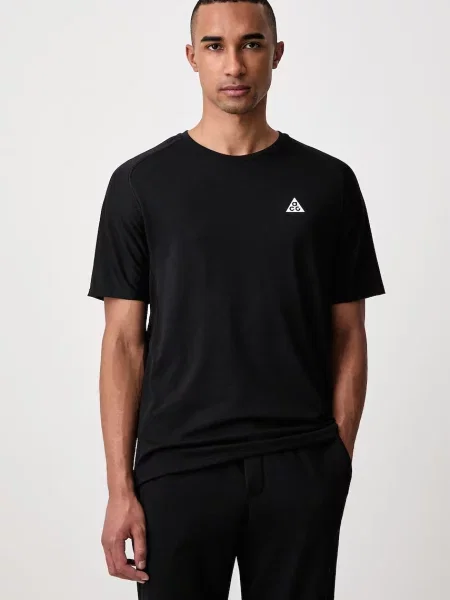 Trčanje majica Nike Sportswear kratki rukavi bijela