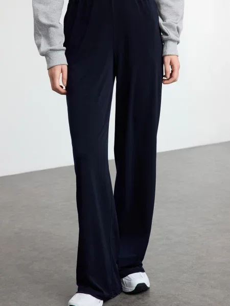 Trendyol Pantaloni bleumarin