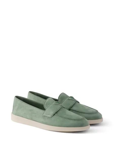 Pantofi loafer Prada din piele de căprioară verde