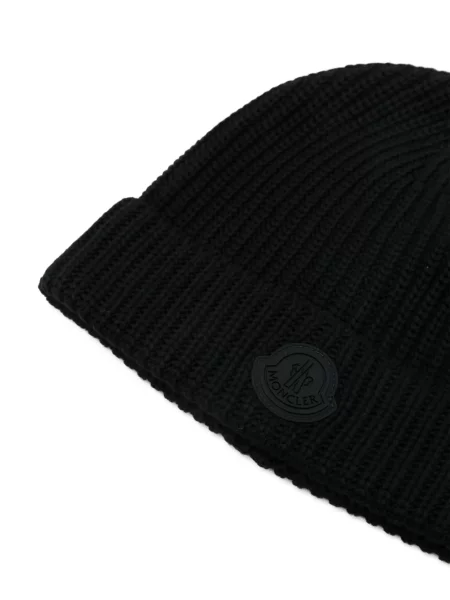 Căciulă Moncler negru