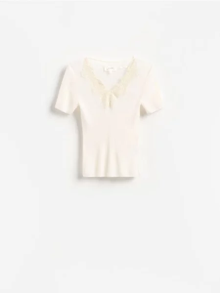 Tricou Reserved