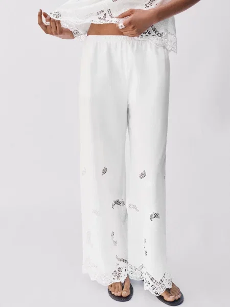 Pull&Bear Nohavice biela