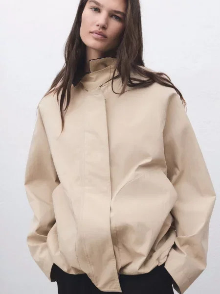 Демісезонна куртка MANGO бавовна/поліамід бежевий