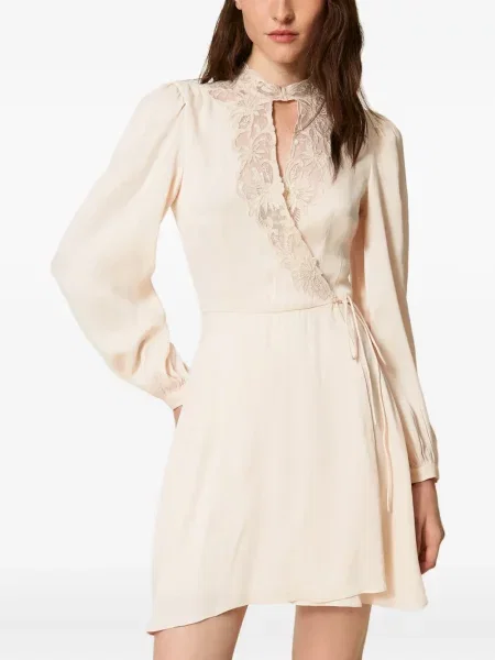 Rochie Twinset din dantelă de costum