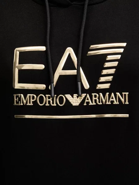 Свитер Ea7 Emporio Armani с капюшоном с аппликацией черный