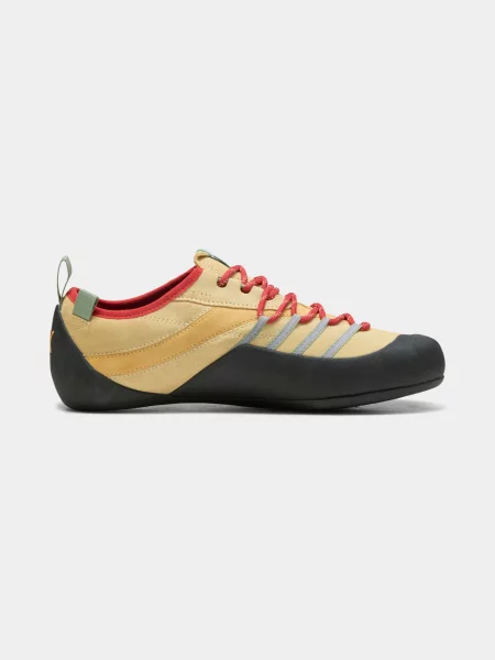 Повседневные кроссовки Puma бежевые