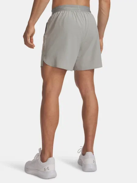 Pantaloni scurți Under Armour alb