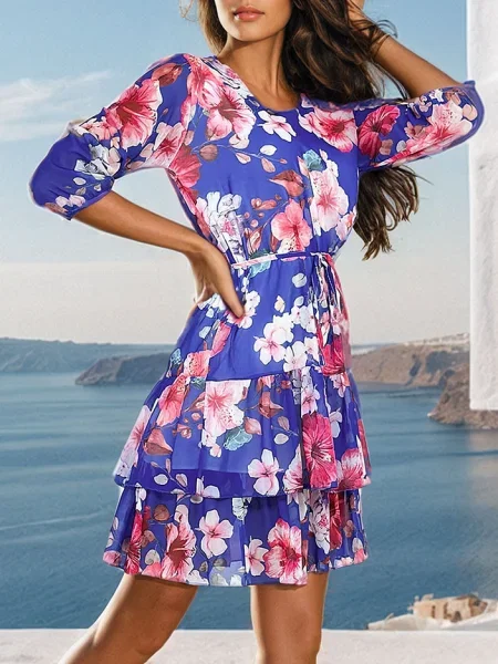 Rochie mini Resti cu model floral de costum alb