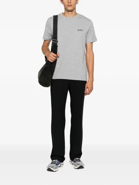Tricou A.p.c. cu imagine gri