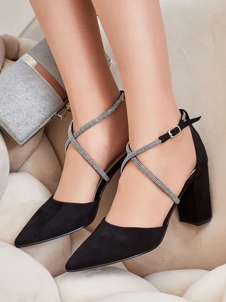 Lodičky Resti černé