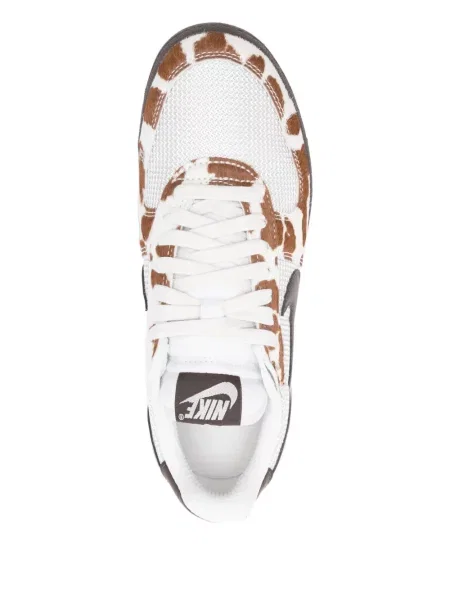 Sneakerși Nike Cortez cu autograf din piele maro
