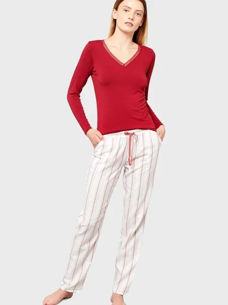 У смужку піжама Etam біла