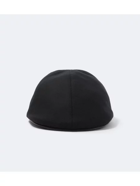 Căciulă Giorgio Armani de lână fără toc negru