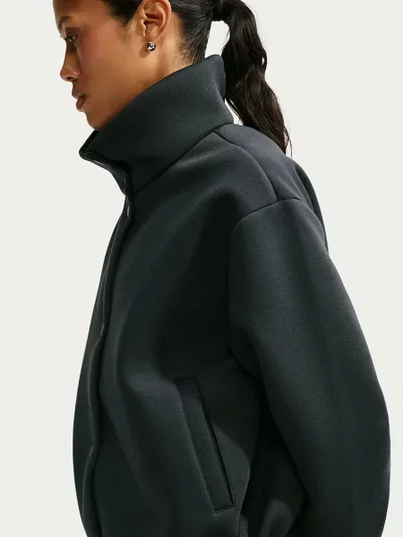 Nike Sportswear oversize kabát női modállal fekete