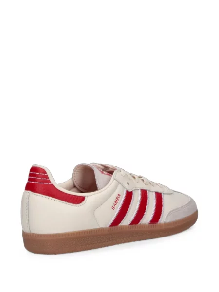 Sneakerși Adidas Adizero din piele cu dungi cu autograf galben