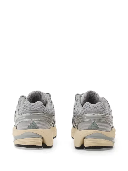 Kalhoty Adidas s potiskem šedé