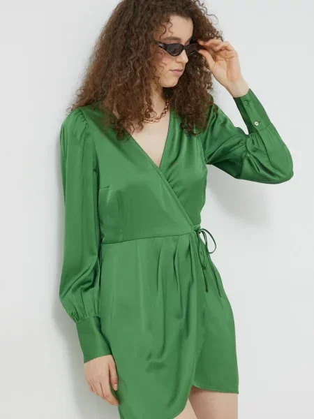 Obleka Abercrombie & Fitch zelena
