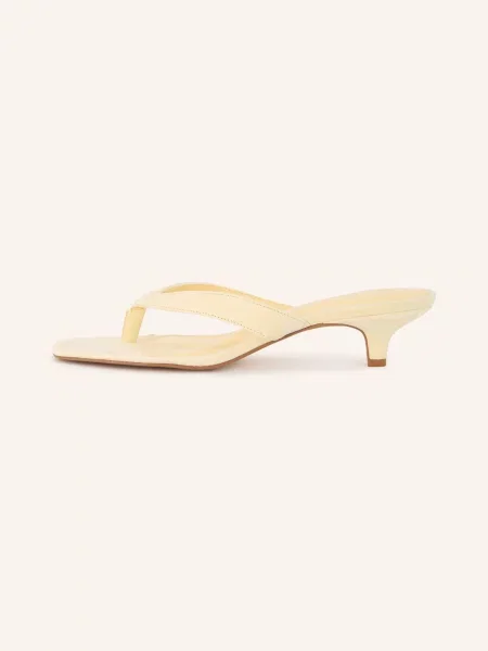 Steve Madden Prstové Sandály Tracie tmavě žlutá
