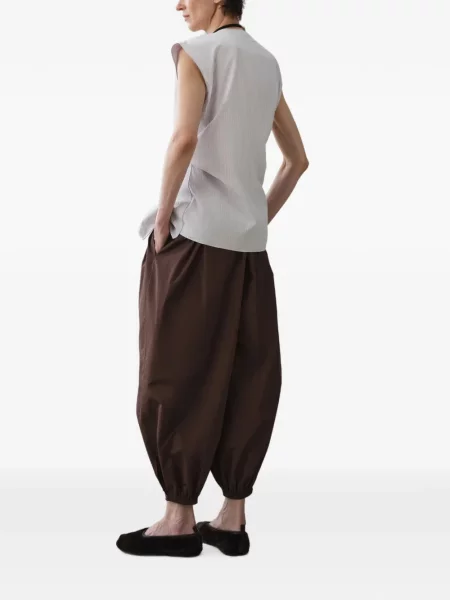 Pantaloni Less maro