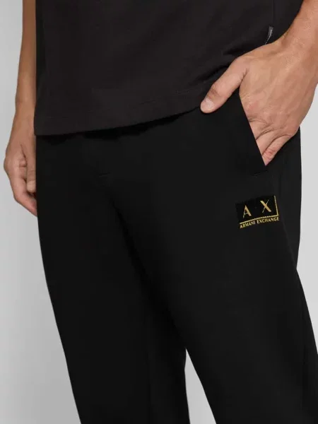 Spodnie dresowe z elastycznym ściągaczem Armani Exchange czarny