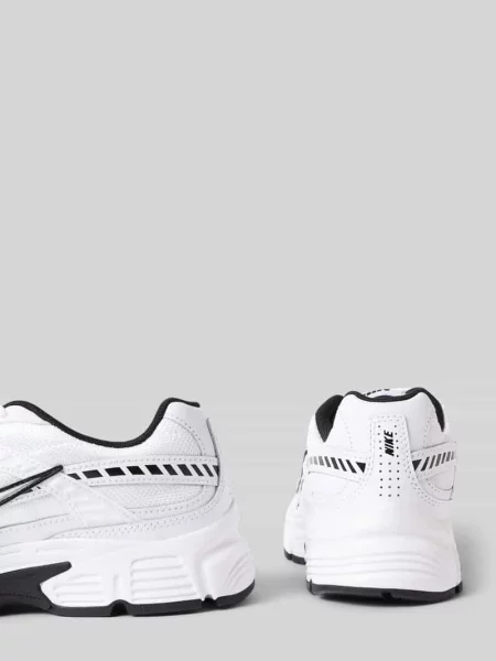 Sneakersy z logo model Initiator' Nike białe