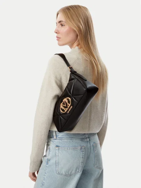 LOVE MOSCHINO Táska fekete