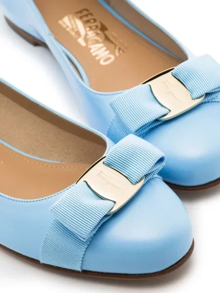 Balerini Ferragamo albastru