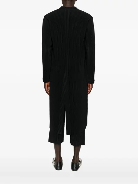 Paltas Homme Plissé Issey Miyake juoda