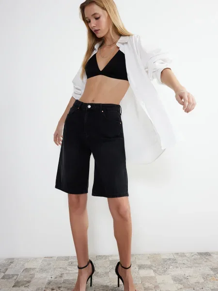 Bermudy Trendyol z wysoką talią czarne