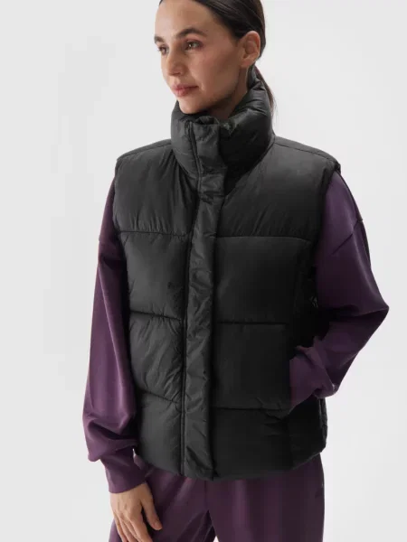 Vestă 4f cu guler înalt negru