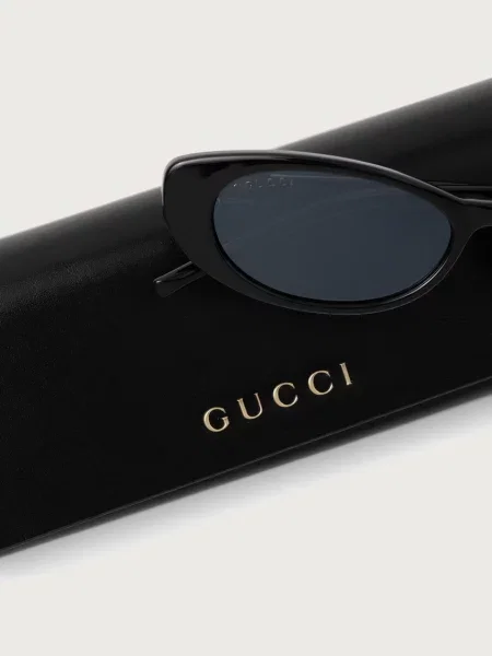 Солнцезащитные очки Gucci