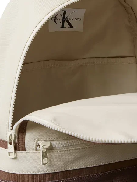 Calvin Klein Jeans раница за деца бежово