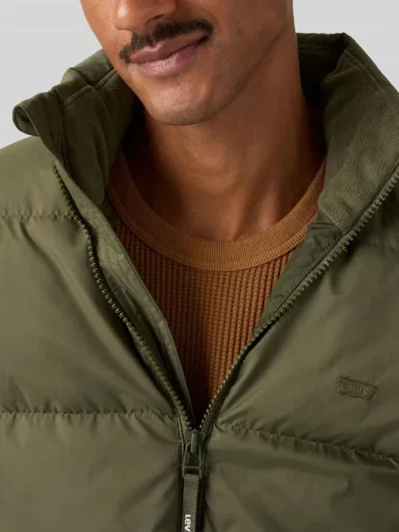Kurtka pikowana z kapturem model ROCKWELL' Levi's oliwkowa