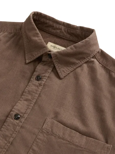 Cămașă Woolrich de catifea cord maro
