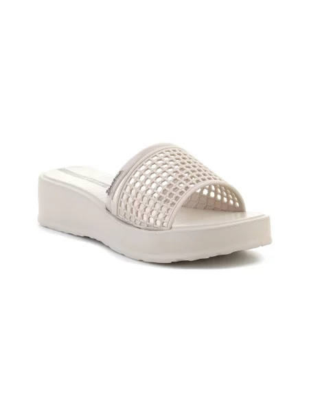 Pantofi Ipanema bej