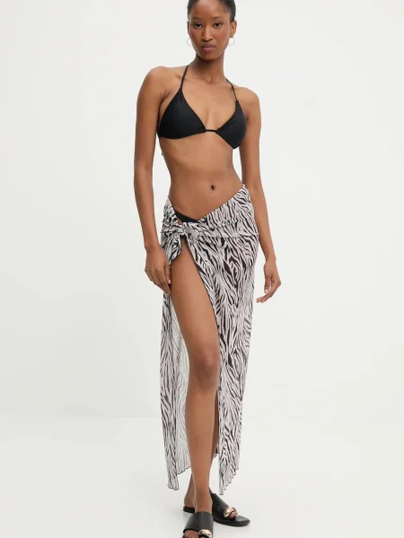 Dvoudílné plavky a pareo Answear Lab mírně vyztužený košík černá