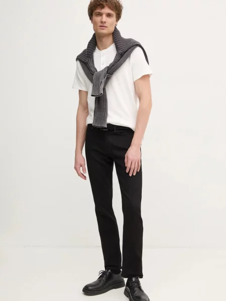 Kavbojke Levi's ATHLETIC TAPER črna