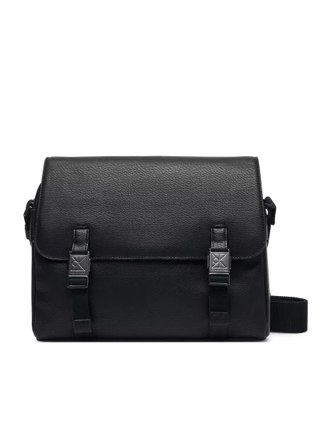 Torbica za okrog pasu Calvin Klein Emblem Hw Flap Messenger črna