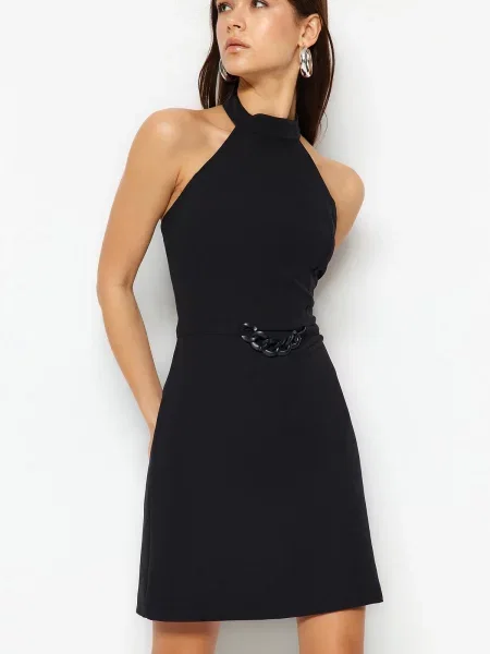 Sukienka koktajlowa Trendyol czarna
