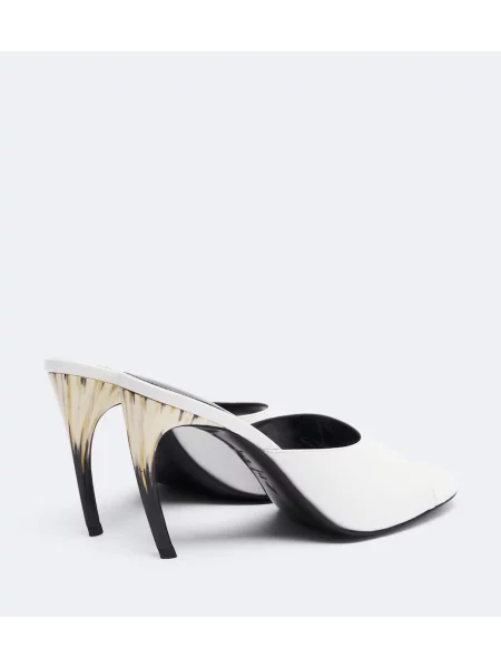 Papuci tip mules The Attico din piele alb