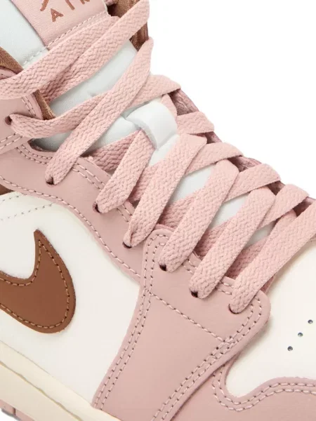 Sneakerși Nike Metcon din piele de căprioară alergare cu platformă alb