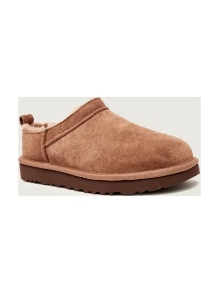 Pantofi Ugg din piele clasici maro
