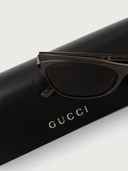 Солнцезащитные очки Gucci
