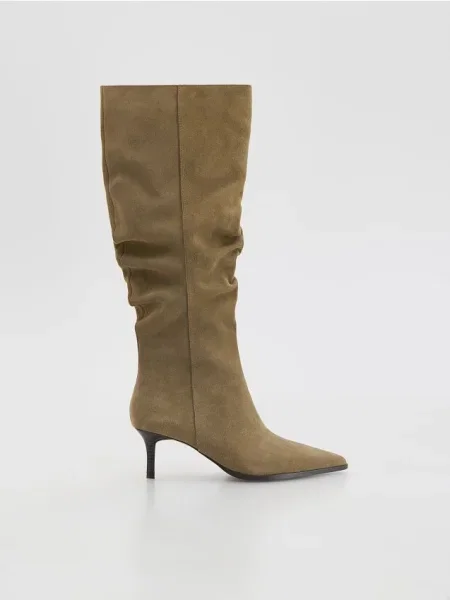 Замшевые сапоги Reserved серые